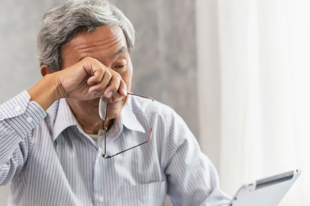 Presbiyopi (Yakın Gözlük)